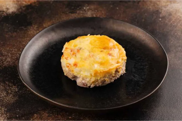 Мясо по-французски